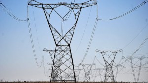 linhas-de-transmicao-energia-economia-20120914-02-original