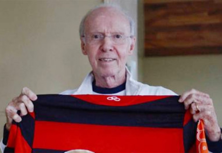 Às vésperas da Copa, Zagallo é internado, no Rio