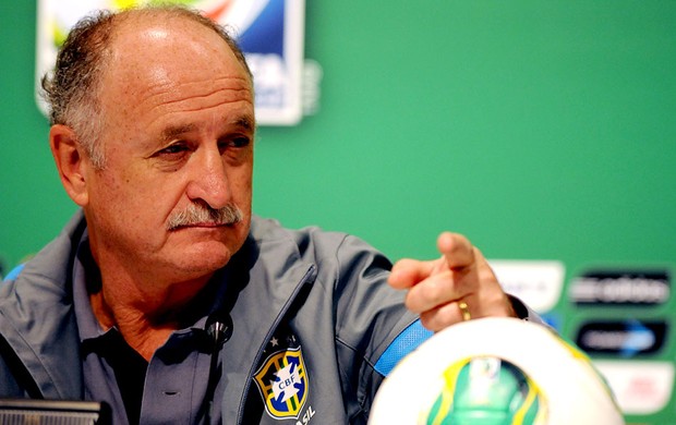 Felipão não é mais técnico da seleção brasileira, diz TV