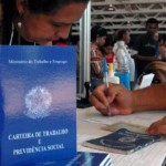 Nesta quinta-feira entrou em vigor a lei que multa para patrão que não assinar carteira de doméstica.