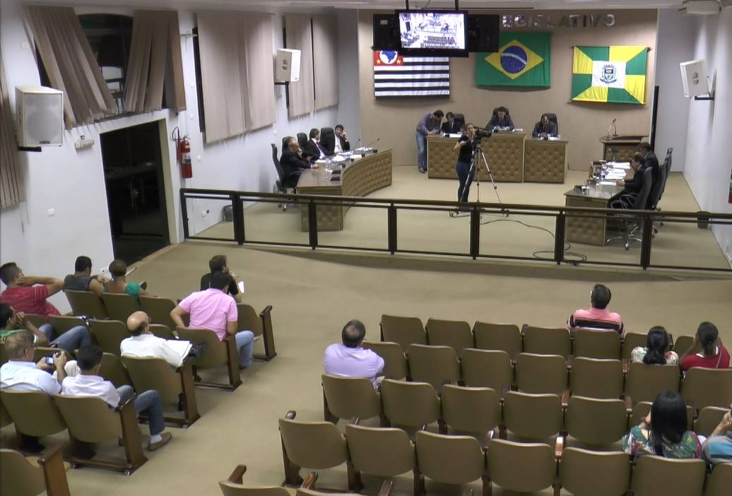 Câmara Municipal de Ourinhos aprova aumento de vereadores para o próximo mandato