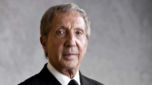 Abilio Diniz negocia compra de até 15% da subsidiária do Carrefour no Brasil