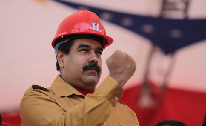 Maduro governará por decreto na área de segurança por seis meses