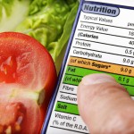 Anvisa quer que rótulo de alimentos informe alto teor de sal, gordura e açúcar