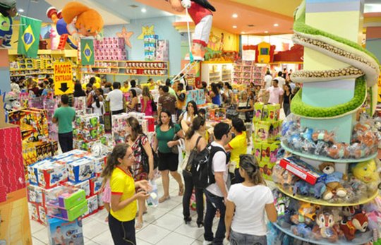 Semana do Dia das Crianças tem maior queda nas vendas desde 2006, diz Serasa