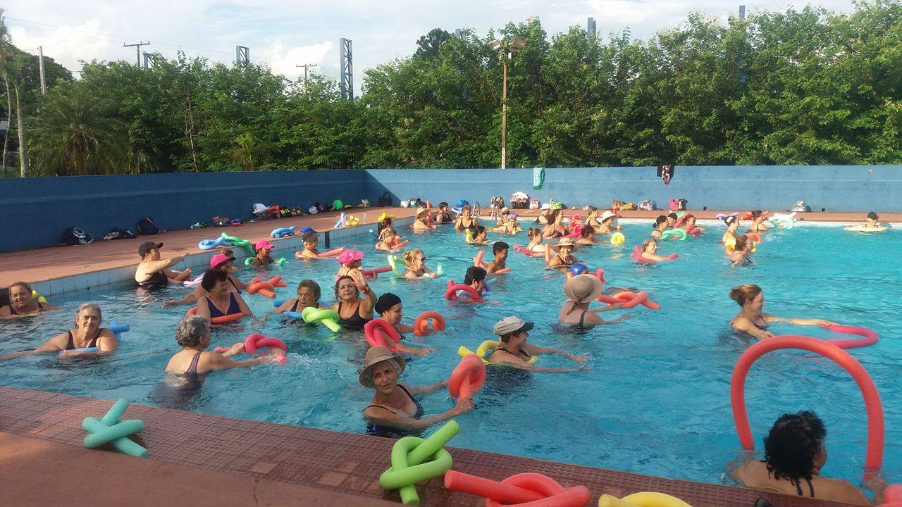Comemoração alunos hidro e natação em Santa Cruz