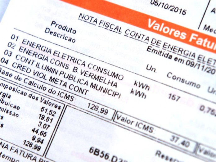 Excesso de chuva não diminui custo da luz