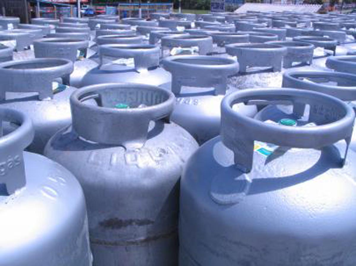 Petrobras anuncia 2º reajuste no preço do gás de cozinha em 4 meses
