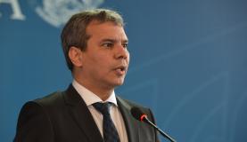 Ministro da Justiça terá 20 dias para deixar cargo após STF publicar decisão