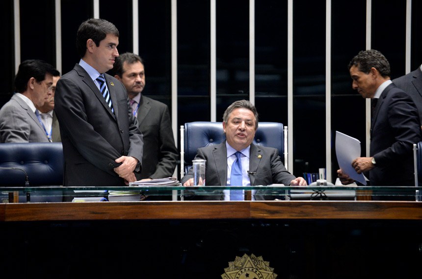 Venda de remédios para emagrecer é aprovada no Senado
