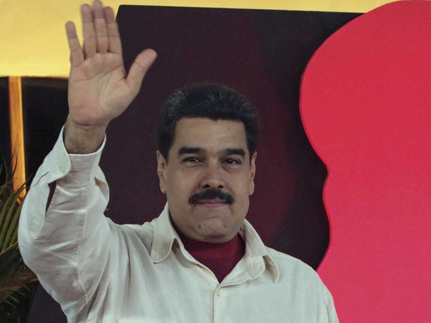 Venezuela decreta feriado nas sextas-feiras para poupar energia
