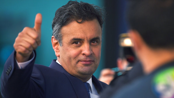 Ministra do TSE determina investigação em contas de campanha de Aécio Neves