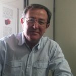 Dr. Otacílio explica a ordem de desocupação do caseiro da escola “Arnaldo Moraes Ribeiro”