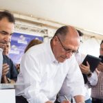 Chavantes é beneficiada com Centro do Idoso e carreta da mamografia