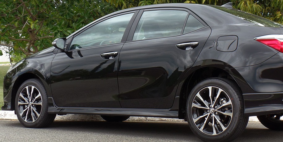 Toyota-Corolla