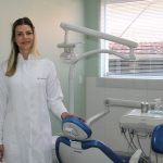 Implante dentário: oportunidade para correção do sorriso