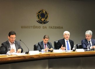 Governo cancela gastos públicos e corta benefícios ao exportador para viabilizar diesel mais barato