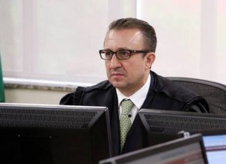 Magistrado que mandou soltar Lula ocupou cargos no governo do PT