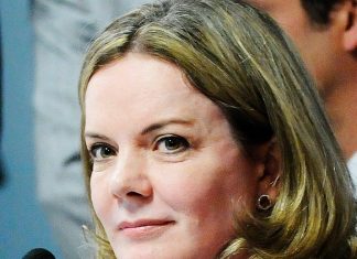 Nas eleições 2018, PT se alia a partidos que apoiaram impeachment