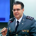 Capitão Augusto critica falta de apoio do governo a Paulo Guedes