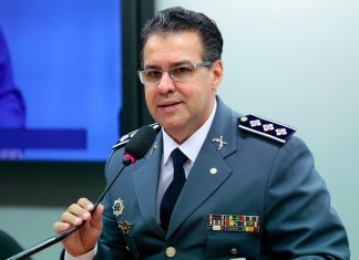 Capitão Augusto anuncia candidatura à presidência da Câmara