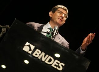 BNDES dará apoio técnico a privatizações, diz Joaquim Levy