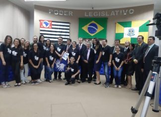 Lei torna obrigatório Libras em Ourinhos