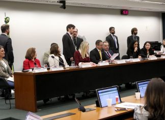 Comissão da reforma da Previdência debate aposentadoria para mulheres