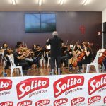Apresentação da Orquestra Santa Cruz encerra Sipat e homenageia os pais