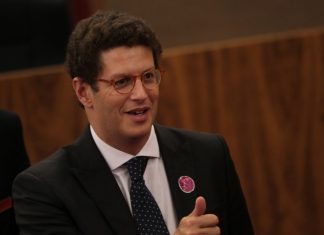 Ministro do Meio Ambiente, Ricardo Salles é internado em Brasília