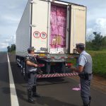 PM Rodoviária apreende carga contrabandeada em Santa Cruz do Rio Pardo