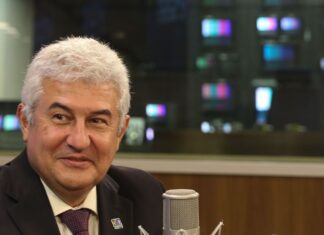 Marcos Pontes fala sobre lançamento de satélite brasileiro