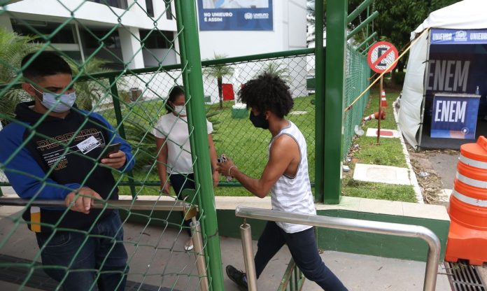 enem_vac_abr_2811214314