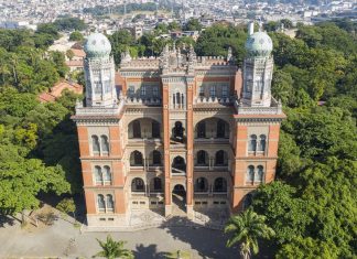 Fiocruz faz 122 anos fabricando vacinas e remédios para todo o país