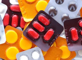 Enxaqueca requer tratamento médico, alerta neurologista