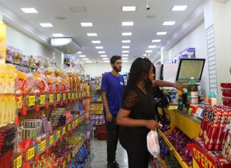 Após quatro altas consecutivas, confiança empresarial cai 0,3 ponto