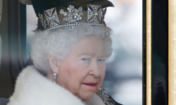 2022-09-08t173746z_1_lynxmpei870wt_rtroptp_4_britain-royals-queen