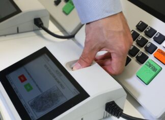 Pedidos de voto em trânsito crescem 278%, diz TSE
