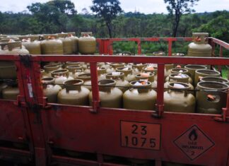 Petrobras reduz preço do gás de cozinha para distribuidoras