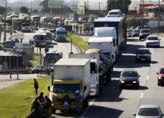 Repescagem do Auxílio Caminhoneiro será paga hoje