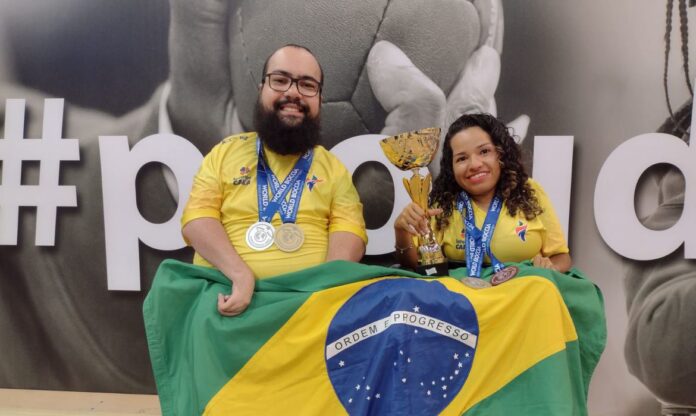 mateus_carvalho_e_evelyn_oliveira_bocha_paralimpica_ouro_italia