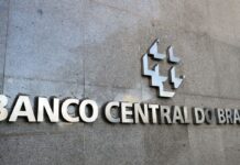 Mercado financeiro reduz previsão da inflação para 5% este ano
