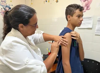 Goiás começa a vacinar adolescentes de 12 a 14 anos contra dengue