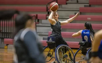 Brasil fecha Sul-Americano de basquete em carreira de rodas com prata