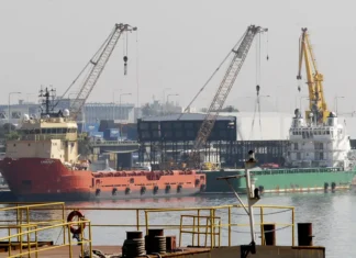 Justiça mantém liminar que derruba imposto na exportação de petróleo