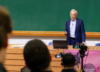 Nobel da economia diz que impacto da IA no emprego é superestimado
