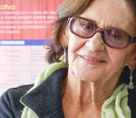 Nas redes sociais, amigos homenageiam trajetória de Laura Cardoso